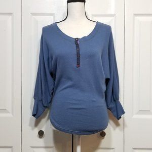 Free People blue scoop neck sweatshirt (6-136)